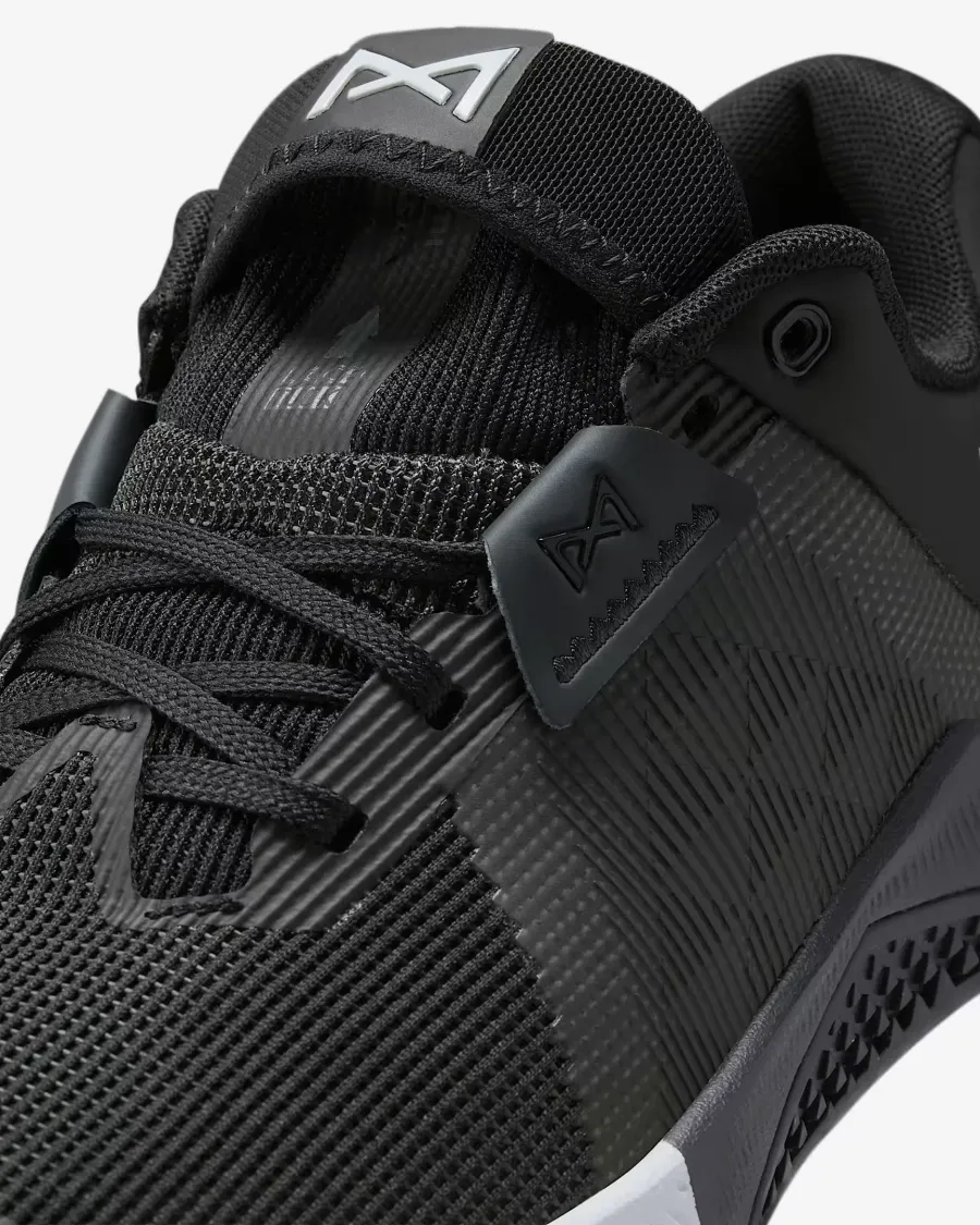 Кросівки Nike Metcon 10 HQ2620-001