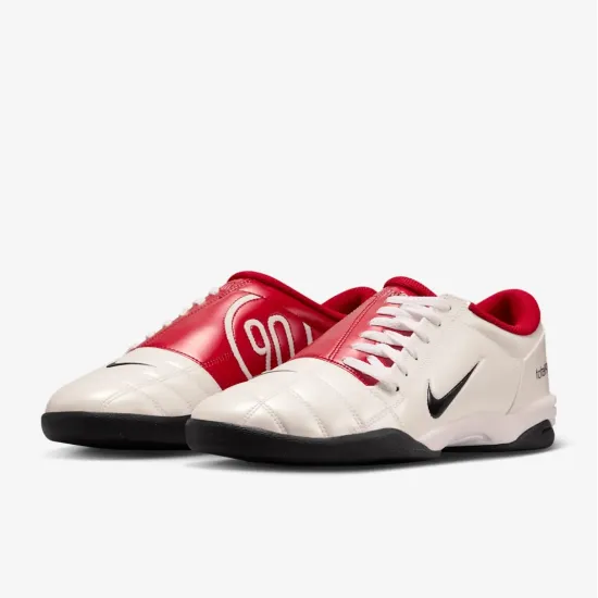 Кросівки Nike Total 90 III HQ2851-100