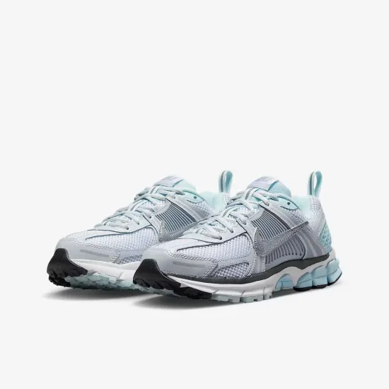 Кросівки Nike Zoom Vomero 5 HQ3255-043
