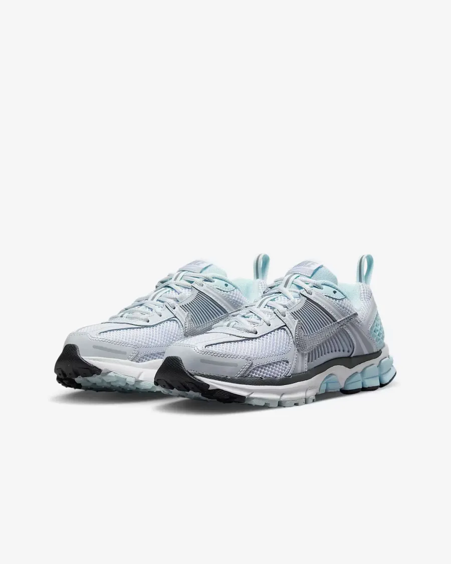 Кросівки Nike Zoom Vomero 5 HQ3255-043