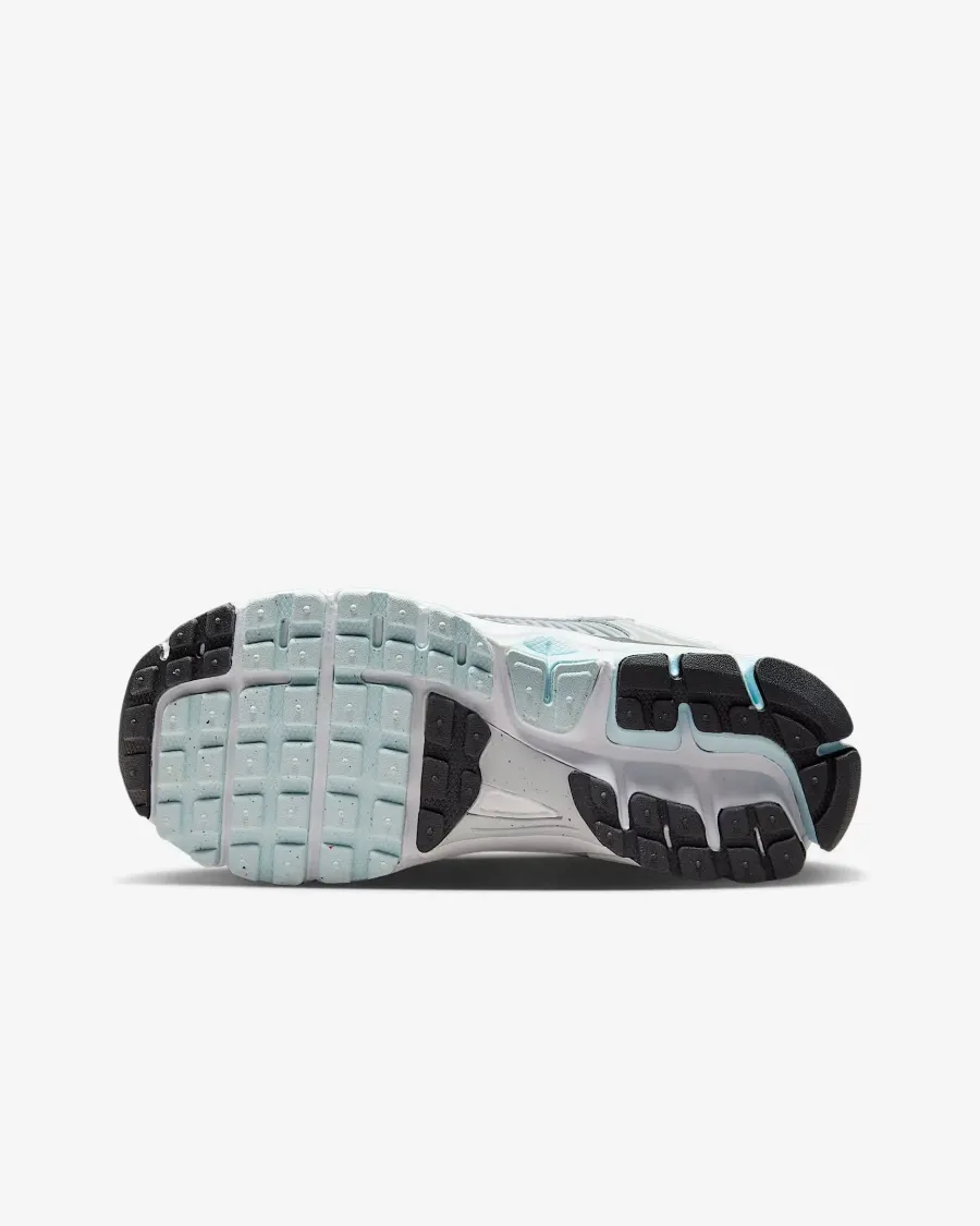 Кросівки Nike Zoom Vomero 5 HQ3255-043
