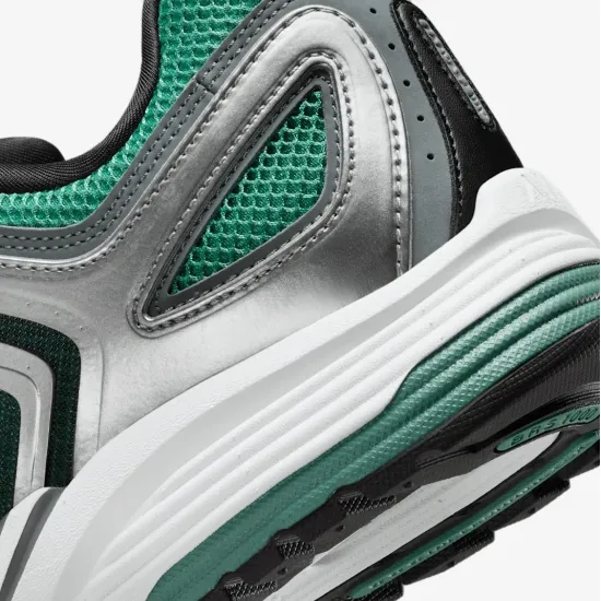 Кросівки Nike Air Pegasus 2K5 HQ3482-095