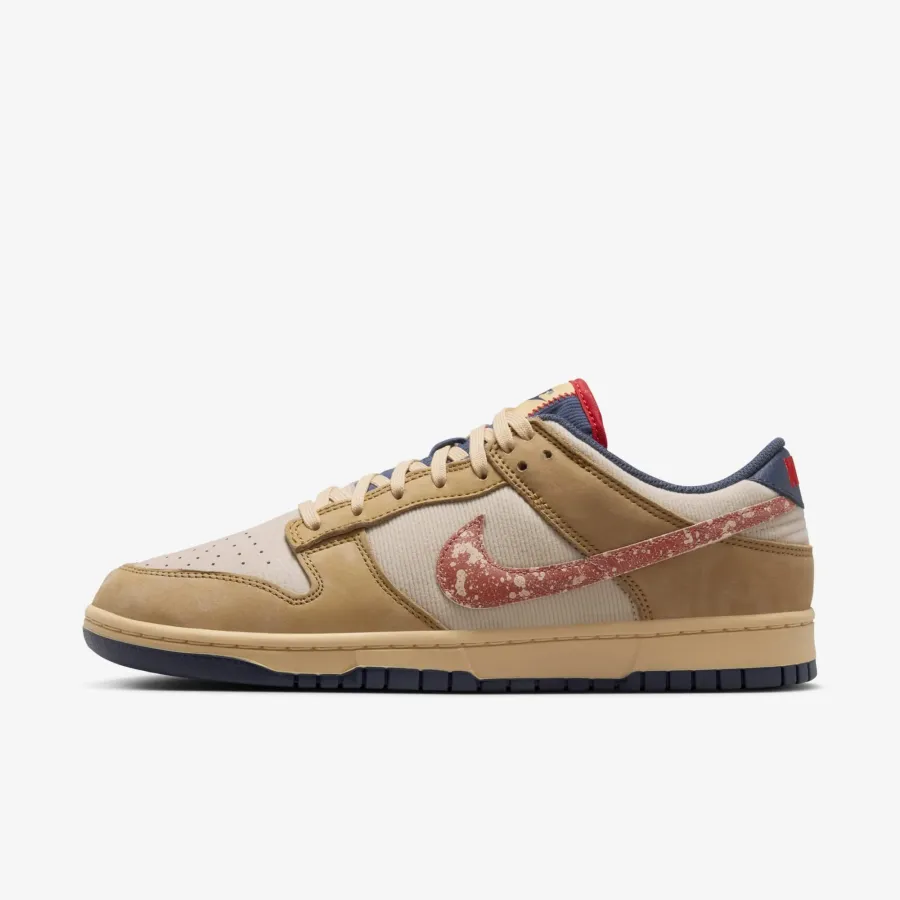 Кросівки Nike Dunk Low SE HQ3640-790