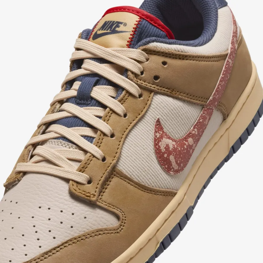 Кросівки Nike Dunk Low SE HQ3640-790