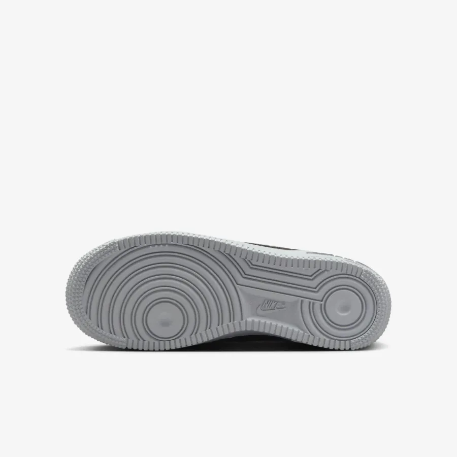 Кросівки Nike Air Force 1 Low HQ3807-001