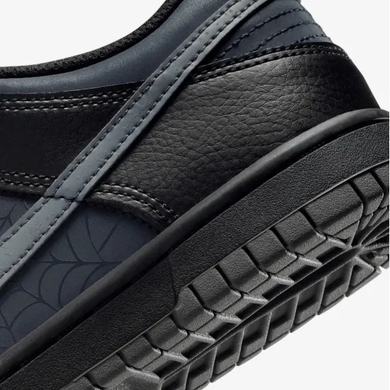 Кросівки Nike Dunk Low HQ3815-001