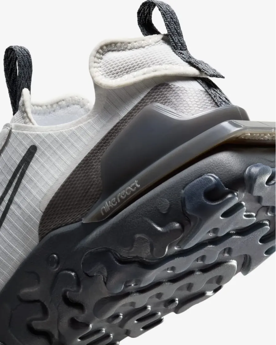 Кросівки Nike React Vision HQ3819-002