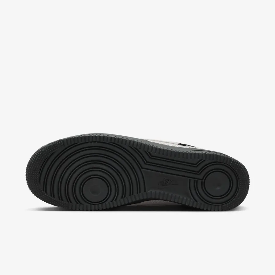 Кросівки Nike Air Force 1 '07 Low Cordura HQ3822-001