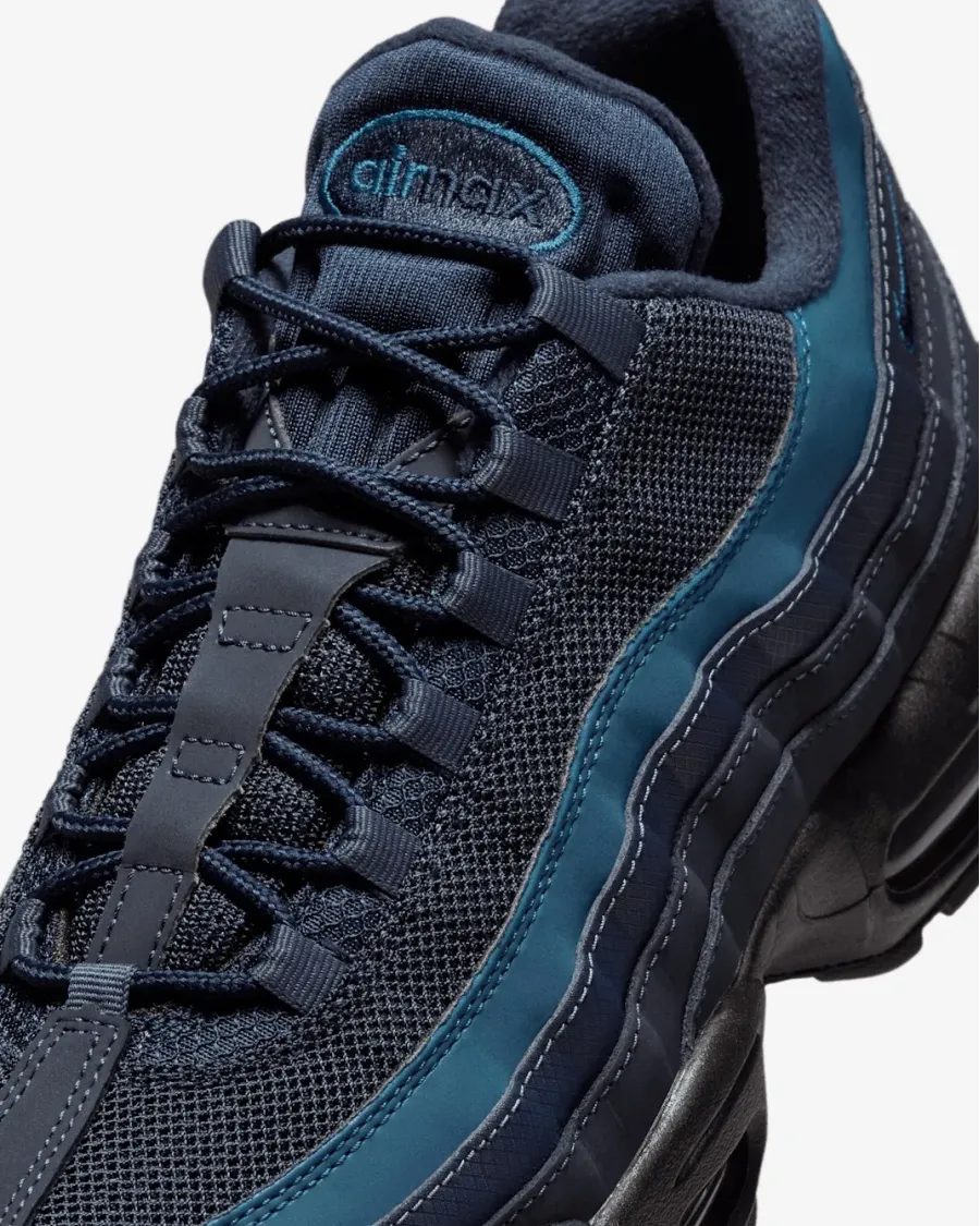 Кросівки Nike Air Max 95 HQ3825-001