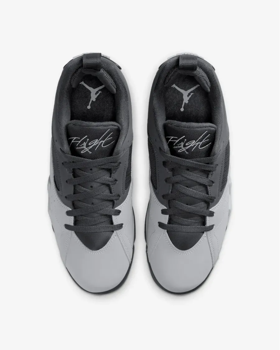 Кросівки Nike Air Jordan MVP 92 HQ3950-001