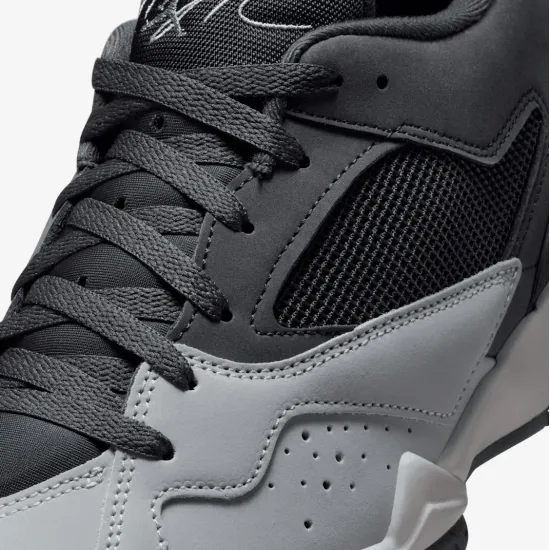 Кросівки Nike Air Jordan MVP 92 HQ3950-001