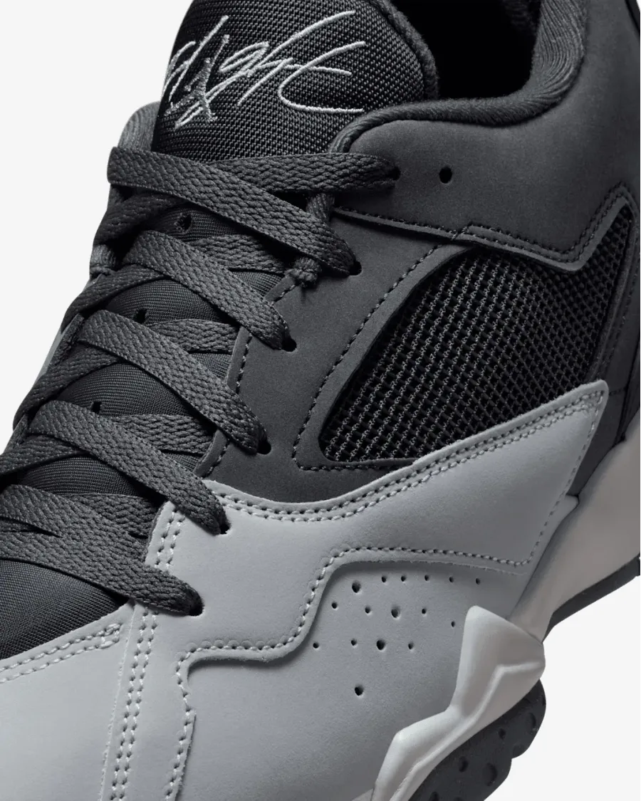 Кросівки Nike Air Jordan MVP 92 HQ3950-001