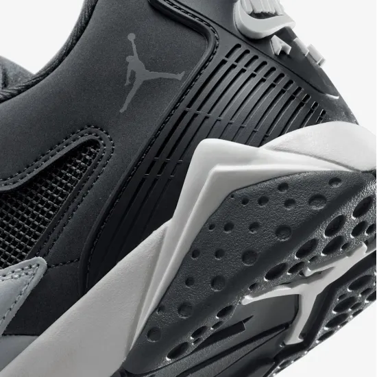 Кросівки Nike Air Jordan MVP 92 HQ3950-001