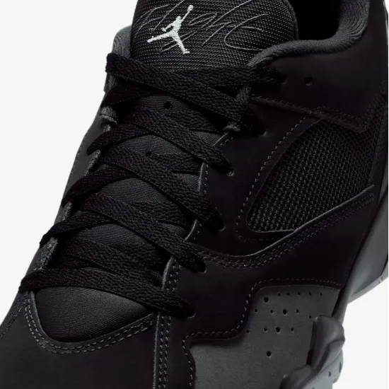 Кросівки Nike Air Jordan MVP 92 HQ3950-002