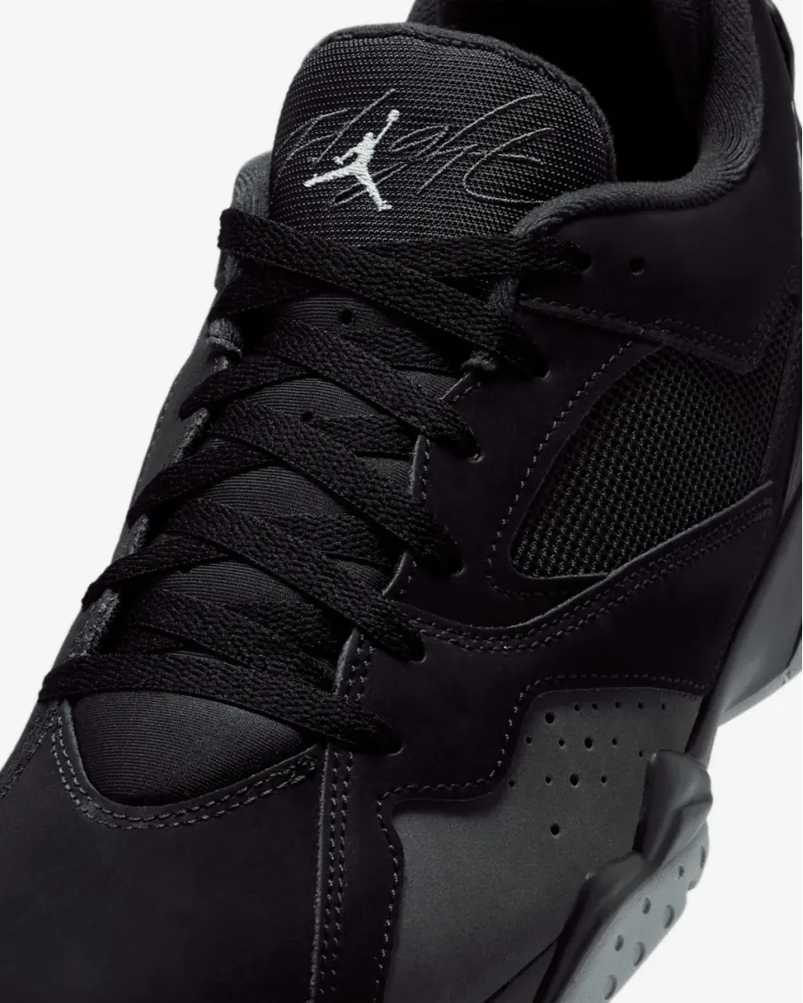 Кросівки Nike Air Jordan MVP 92 HQ3950-002