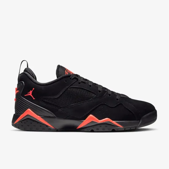 Кросівки Nike Air Jordan MVP 92 HQ3950-003