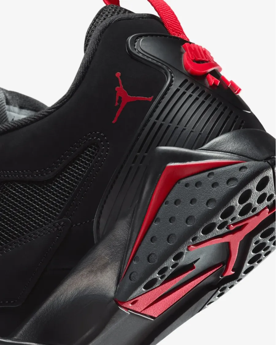 Кросівки Nike Air Jordan MVP 92 HQ3950-006