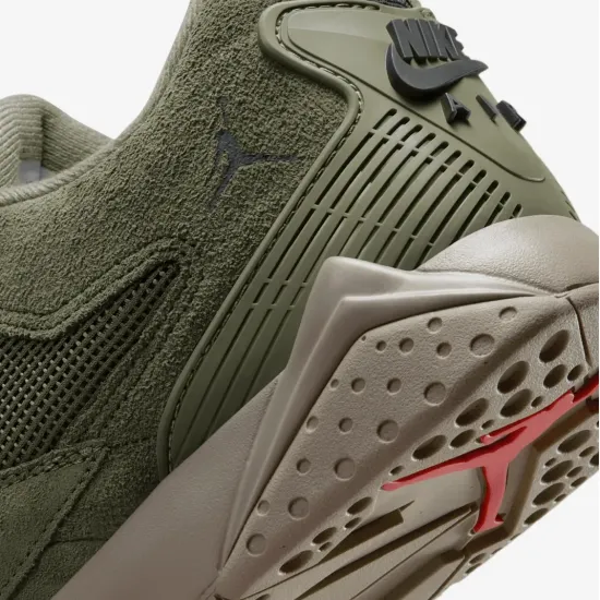 Кросівки Nike Air Jordan MVP 92 HQ3950-201