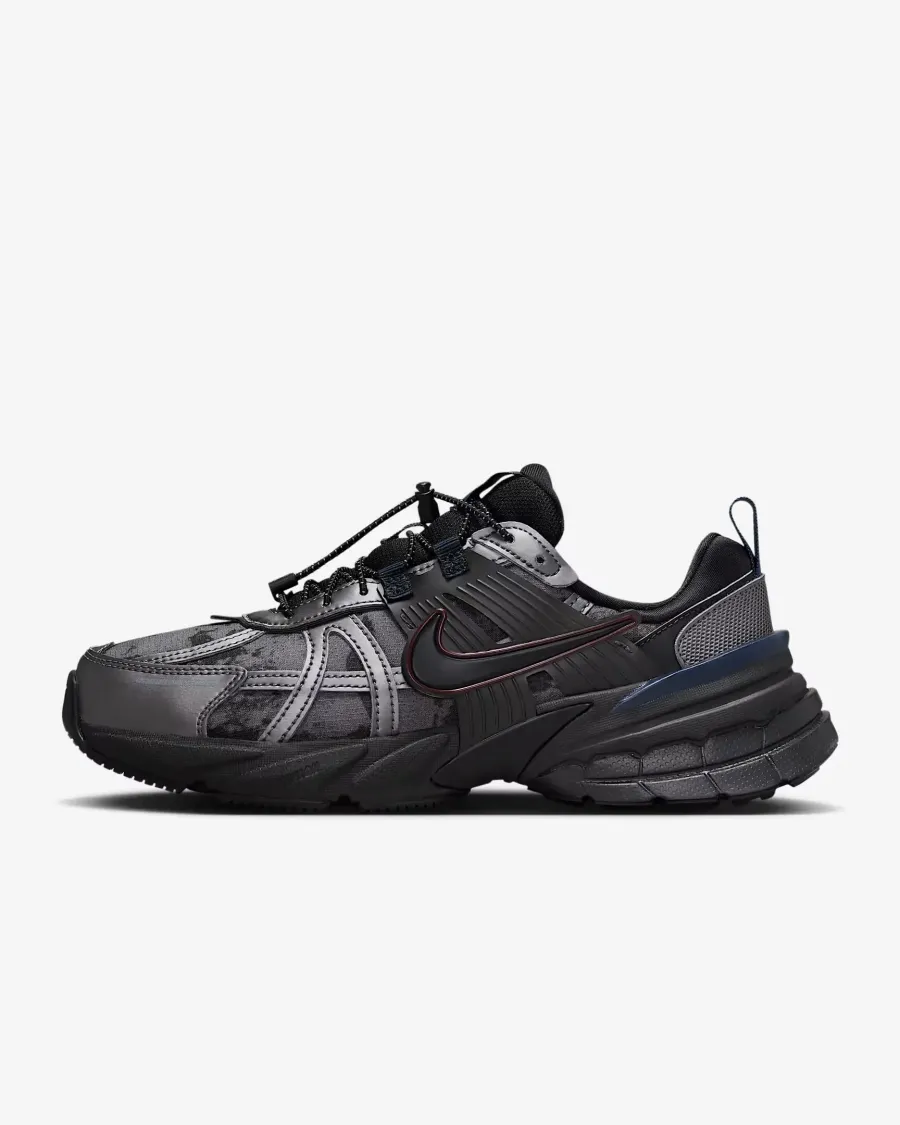 Кросівки Nike V2K Run HQ4053-001
