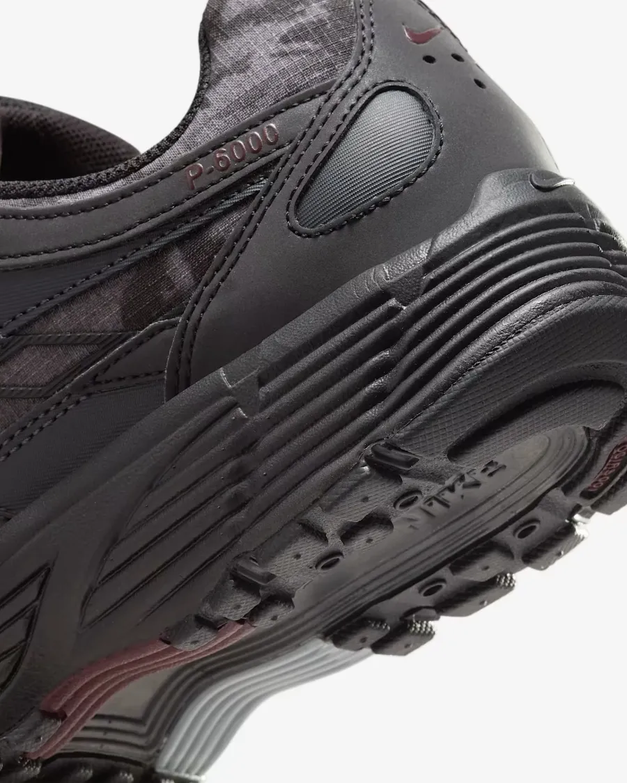 Кросівки Nike P-6000 HQ4054-001