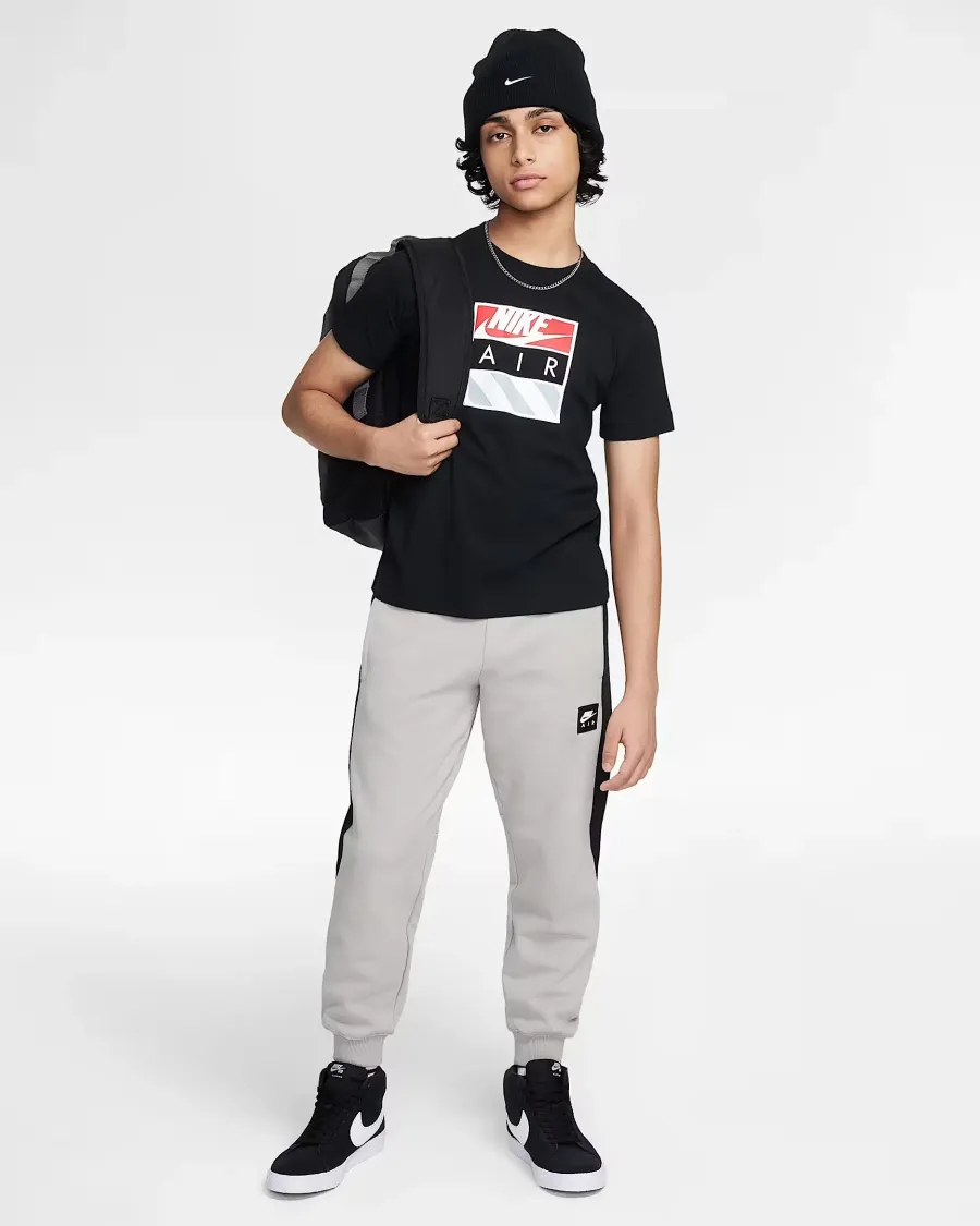 Футболка Nike Air HQ4419-010