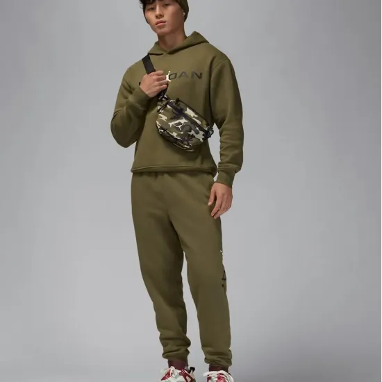 Штани Nike Air Jordan Essentials Fleece HQ4645-222
