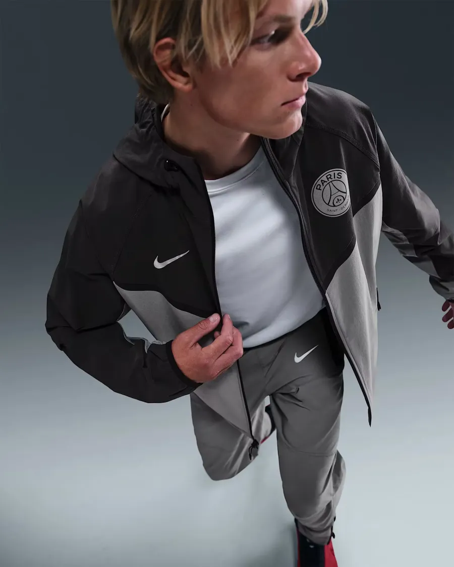 Куртка Nike PSG Tech Windrunner HQ4981-060