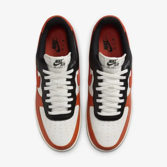 Кросівки Nike Air Force 1 Low '07 LV8 HQ4987-010