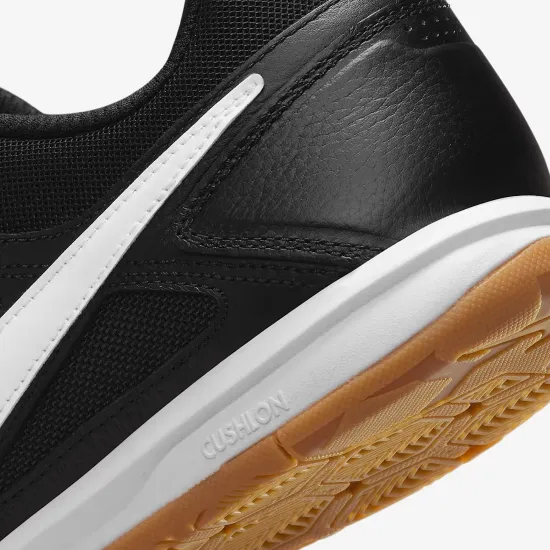 Кросівки Nike Gato HQ6019-001