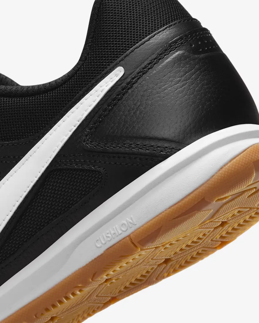 Кросівки Nike Gato HQ6019-001