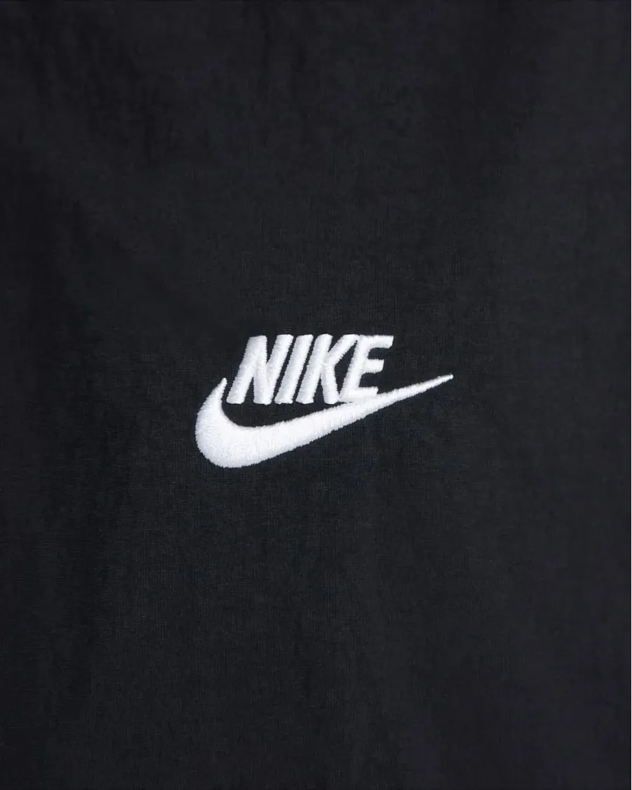 Куртка Nike Club Oversized Woven Track HQ6109-010