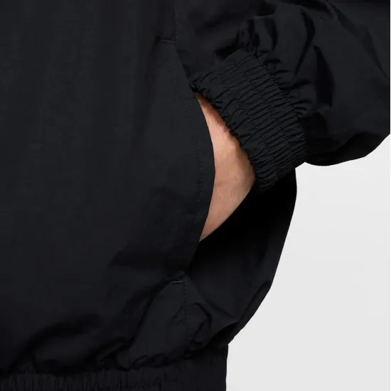 Куртка Nike Club Oversized Woven Track HQ6109-010