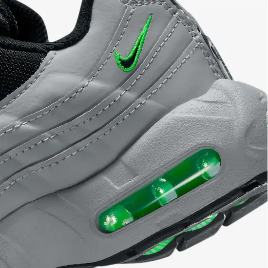 Кросівки Nike Air Max 95 HQ6364-012