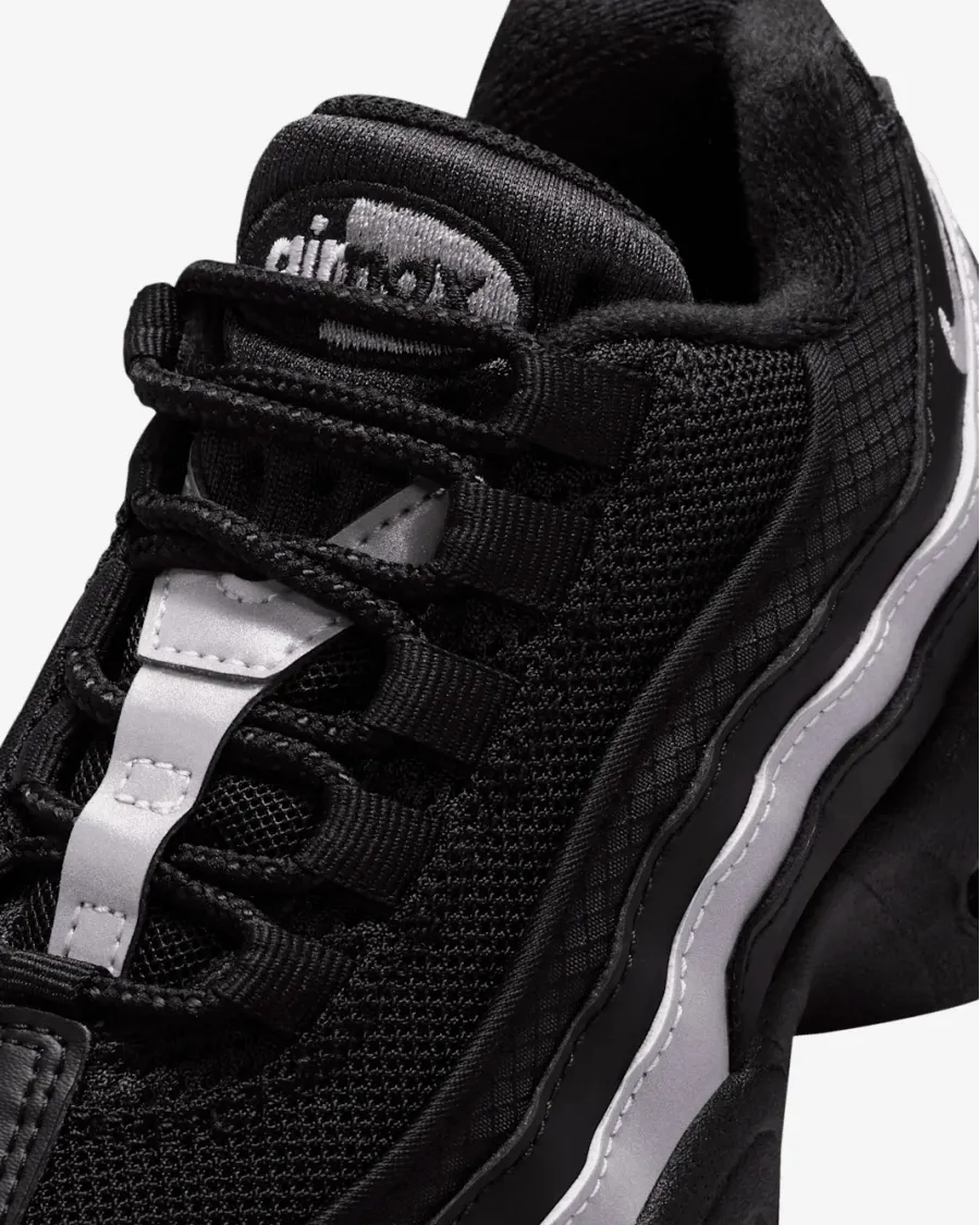 Кросівки Nike Air Max 95 HQ6364-013