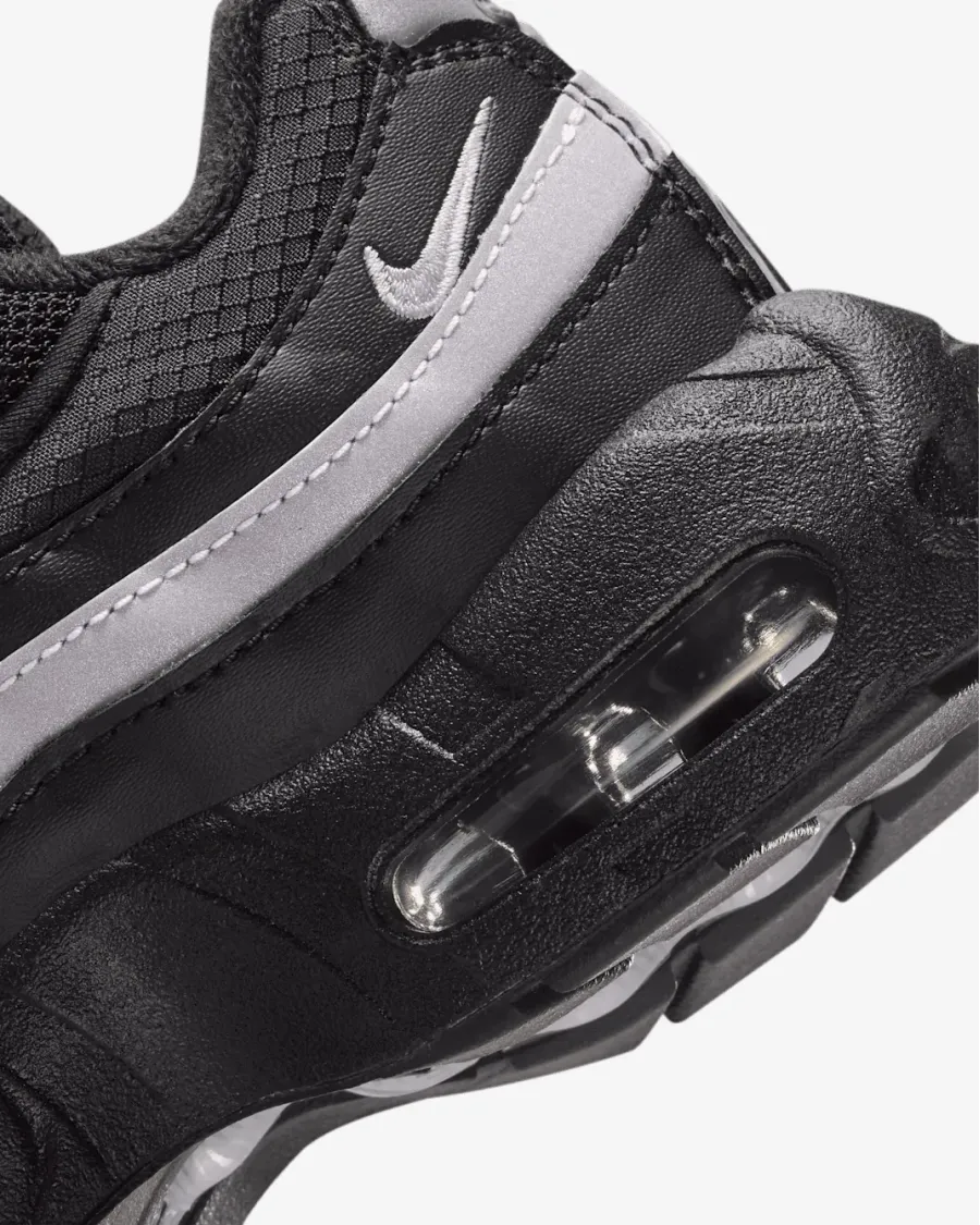Кросівки Nike Air Max 95 HQ6364-013