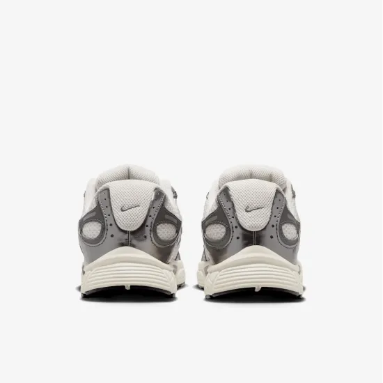 Кросівки Nike V5 RNR HQ6411-003