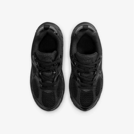 Кросівки Nike V5 RNR HQ6412-002