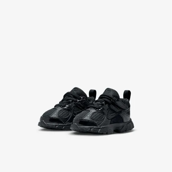 Кросівки Nike V5 RNR HQ6413-002