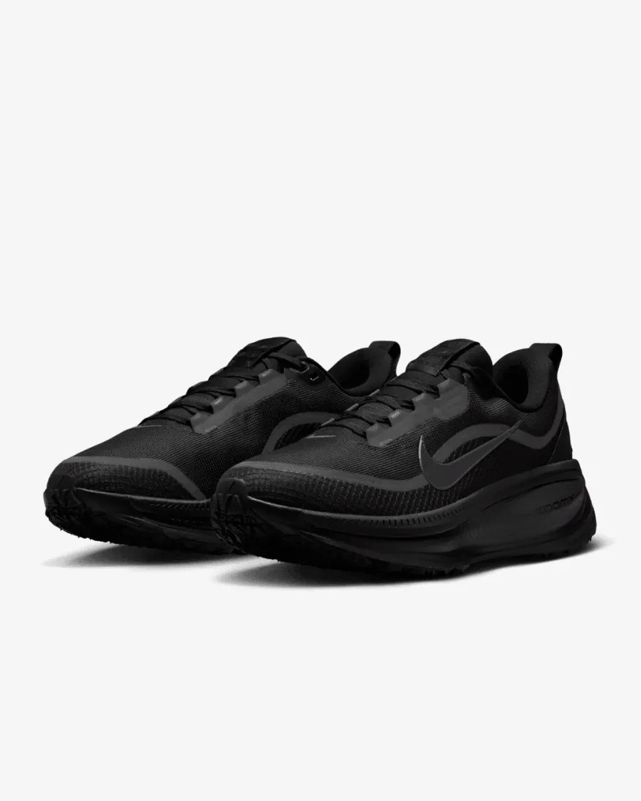 Кросівки Nike Vomero 18 Gore-Tex HQ7001-001