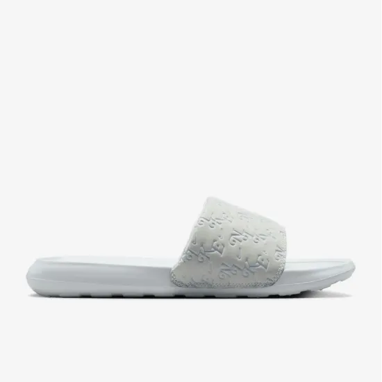 Тапочки Nike Victori One HQ7022-011
