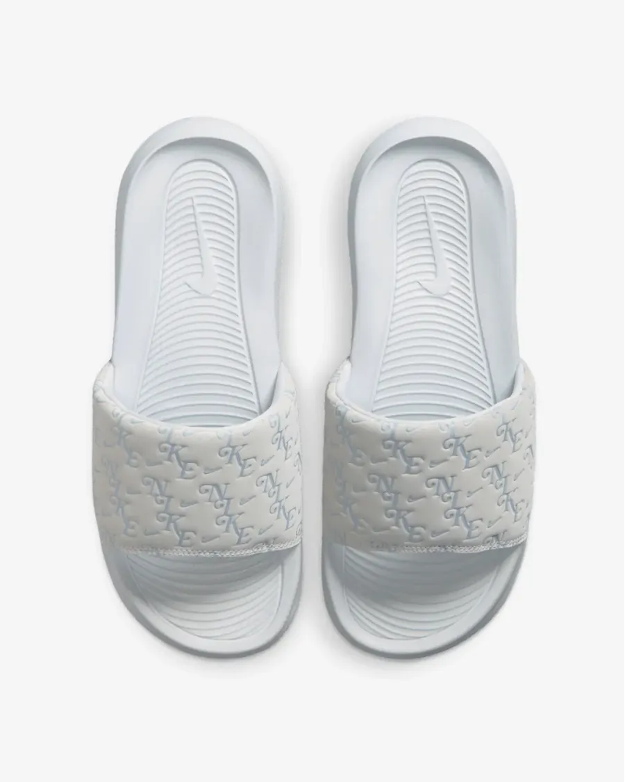 Тапочки Nike Victori One HQ7022-011
