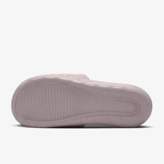 Тапочки Nike Victori One HQ7022-602