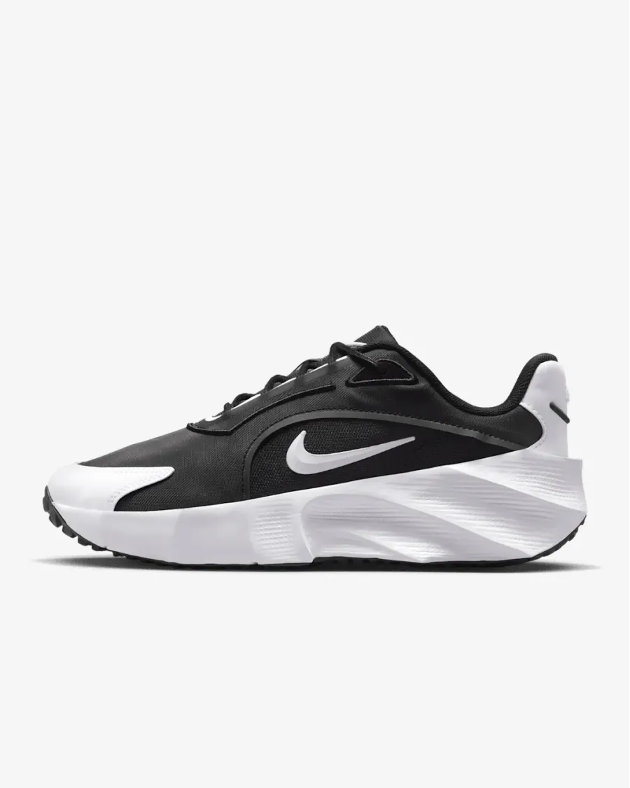 Кросівки Nike Aura Edge HQ7025-002