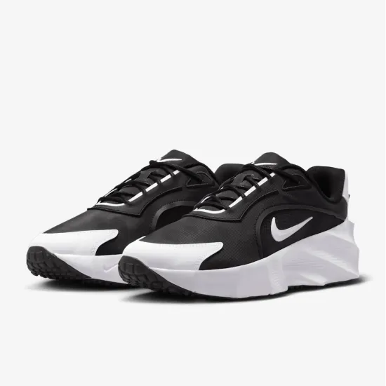Кросівки Nike Aura Edge HQ7025-002