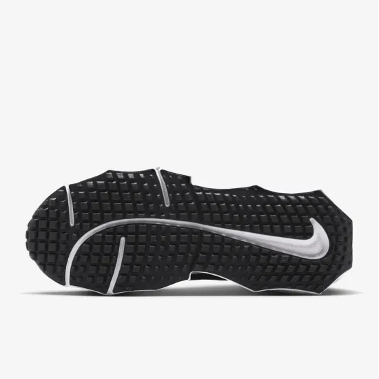 Кросівки Nike Aura Edge HQ7025-002