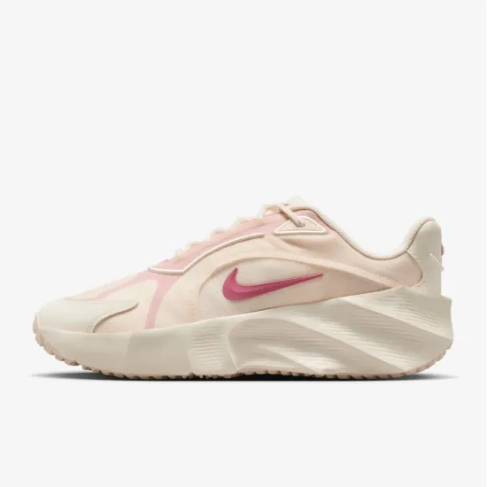 Кросівки Nike Aura Edge HQ7025-100