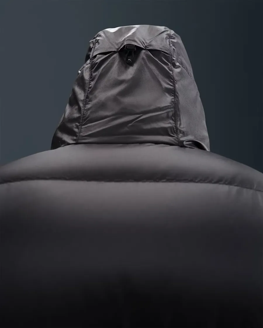 Куртка Nike Windrunner Statement Down HQ7790-011