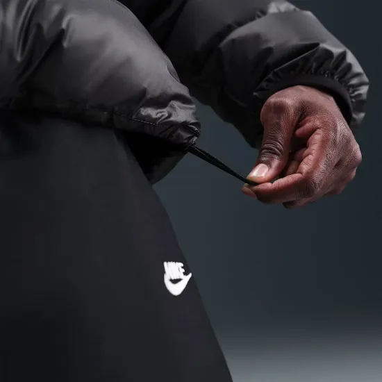 Куртка Nike Windrunner Statement Down HQ7790-011