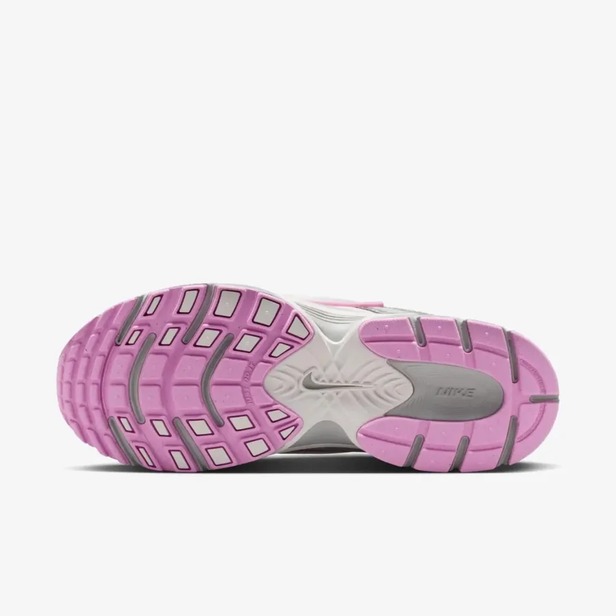 Кросівки Nike V5 RNR HQ7901-009