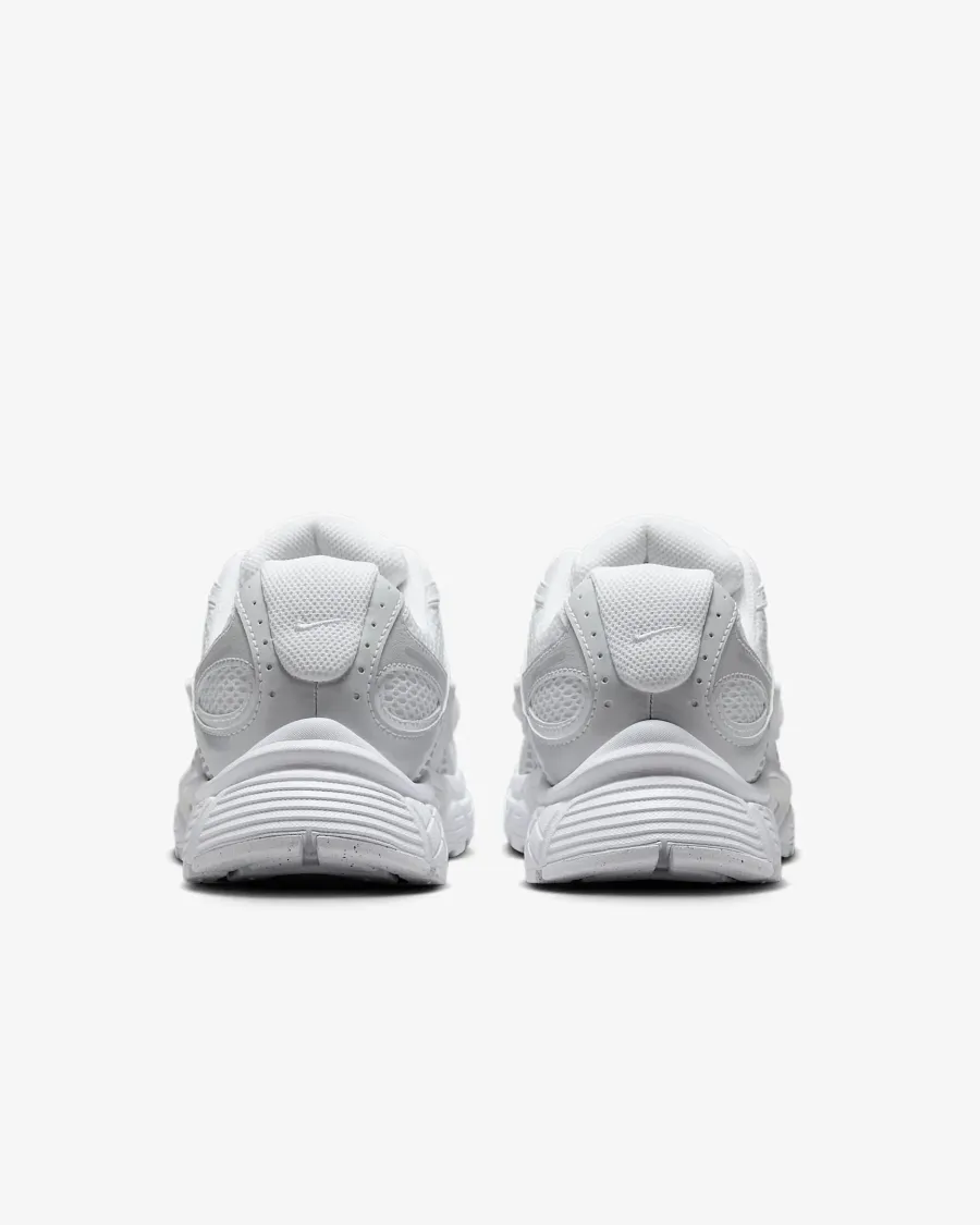 Кросівки Nike V5 RNR HQ7901-101